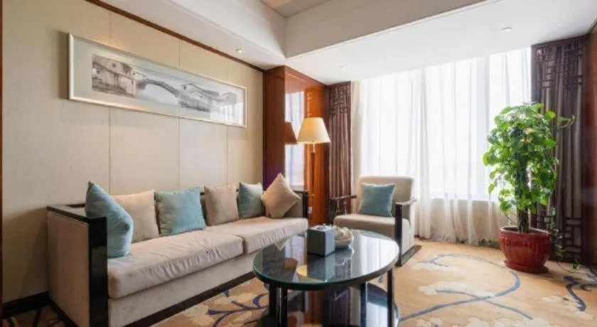 Yang Peng Jin Jiang Hotel