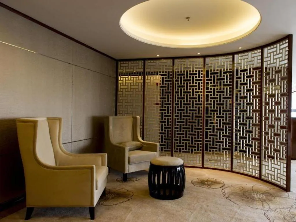 Yang Peng Jin Jiang Hotel