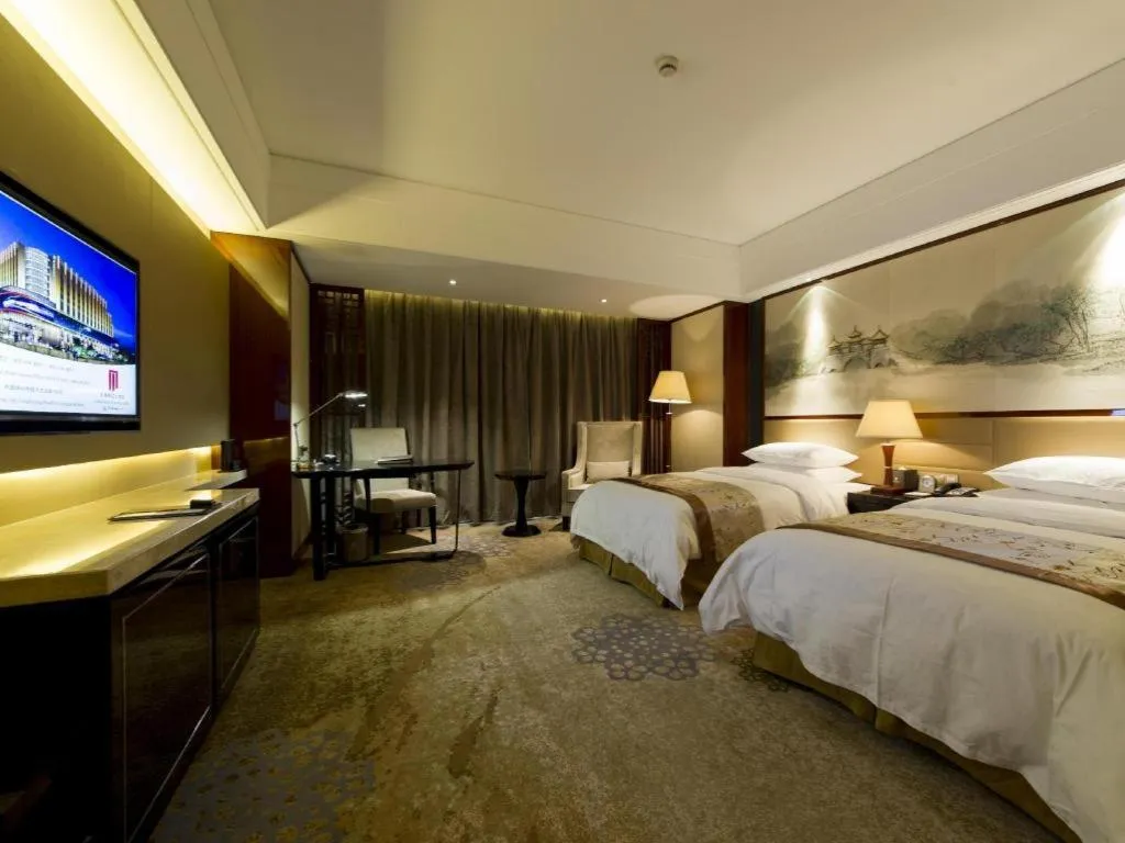 Bed in Yang Peng Jin Jiang Hotel