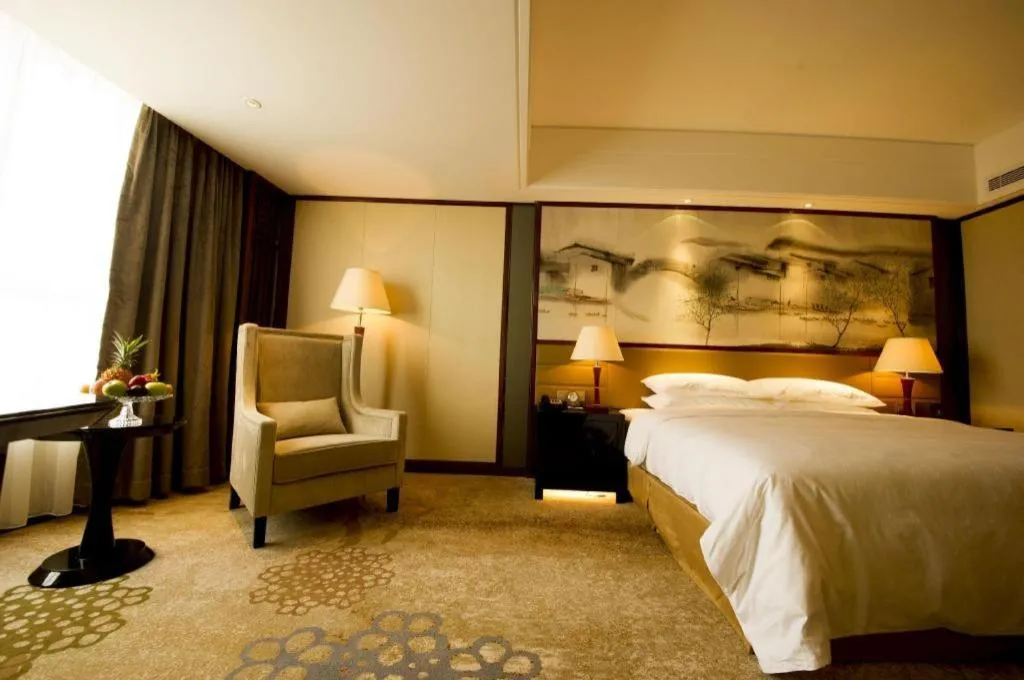 Bed in Yang Peng Jin Jiang Hotel