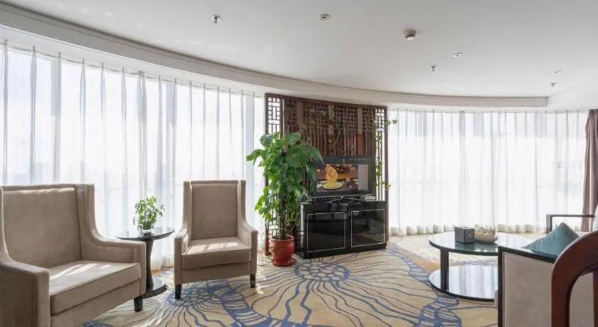 Yang Peng Jin Jiang Hotel