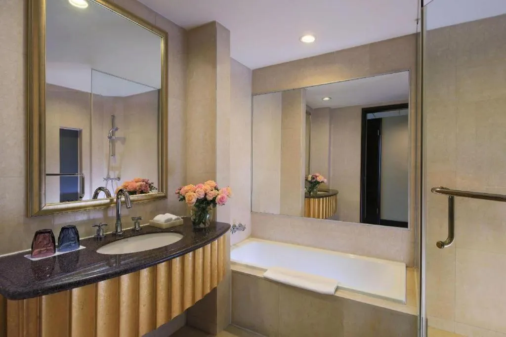 Dongguan Silver World Garden Hotel