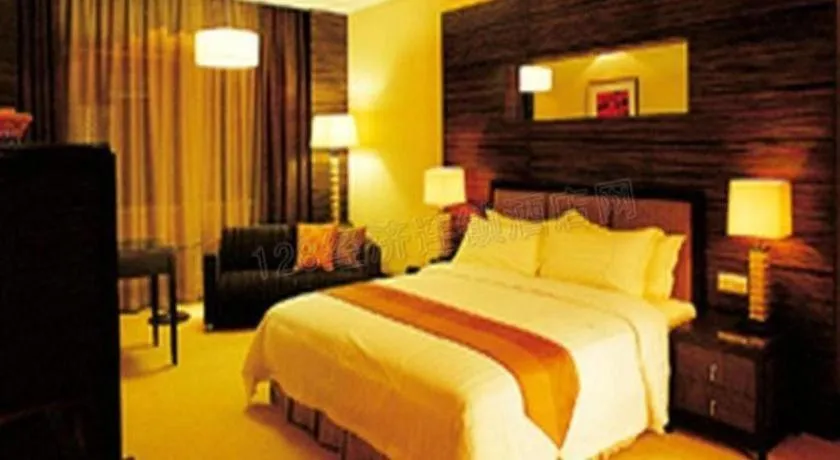 Bed in Dongguan Silver World Garden Hotel