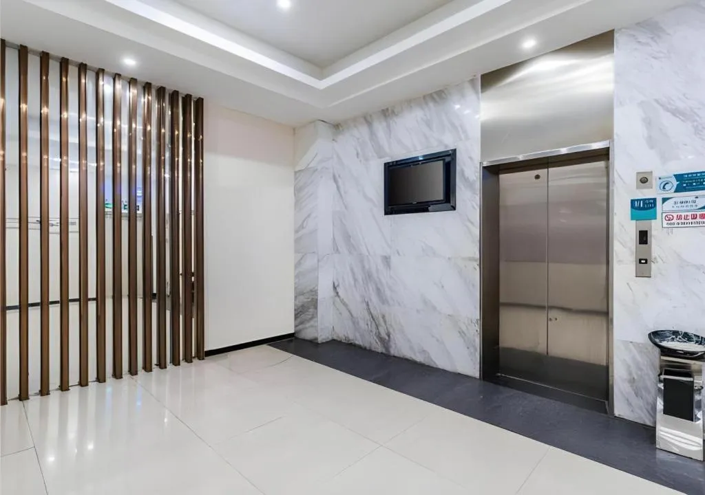 City Comfort Inn Yangjiang Baili Plaza Mojiang Road