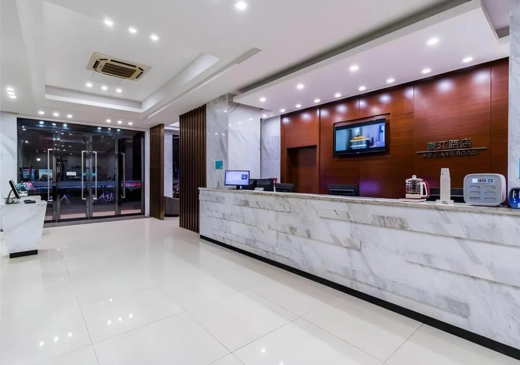 City Comfort Inn Yangjiang Baili Plaza Mojiang Road