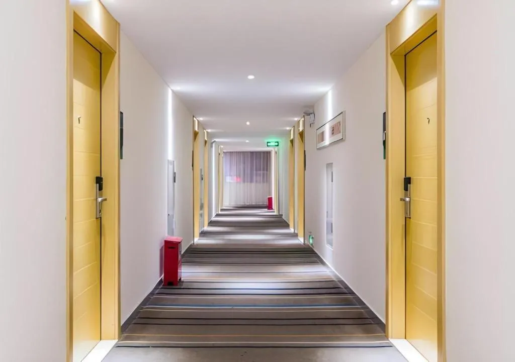 City Comfort Inn Yangjiang Baili Plaza Mojiang Road