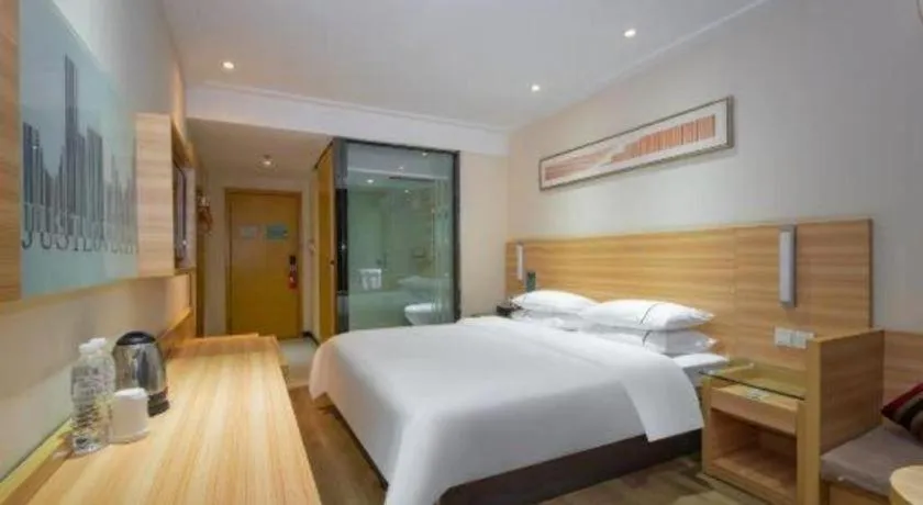 Bed in City Comfort Inn Yangjiang Baili Plaza Mojiang Road
