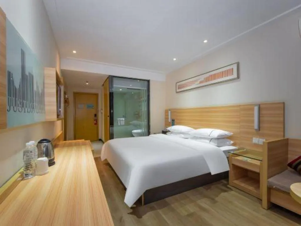 Bed in City Comfort Inn Yangjiang Baili Plaza Mojiang Road