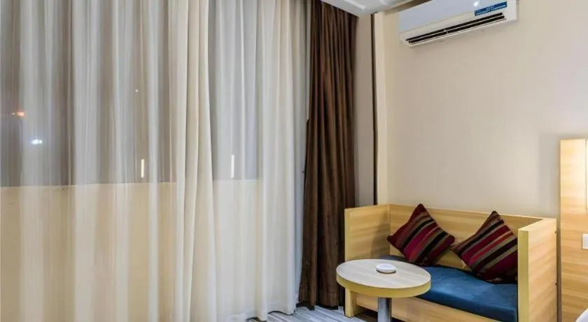 City Comfort Inn Yangjiang Baili Plaza Mojiang Road