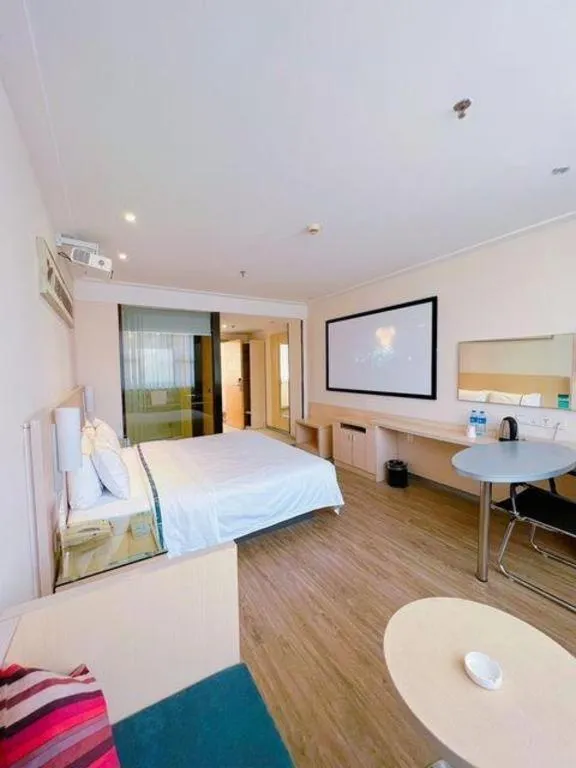 Bed in City Comfort Inn Liuzhou Ma'anshan Rongjun Road