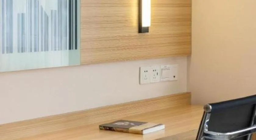 City Comfort Inn Liuzhou Ma'anshan Rongjun Road