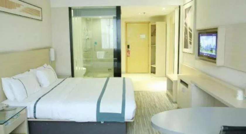 Bed in City Comfort Inn Liuzhou Ma'anshan Rongjun Road