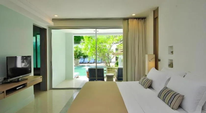 Bed in Ramada by Wyndham Phuket Southsea