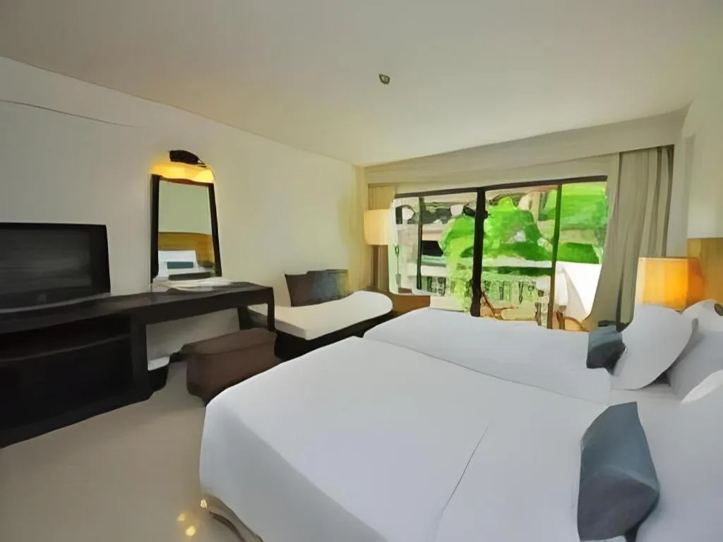 Bed in Ramada by Wyndham Phuket Southsea