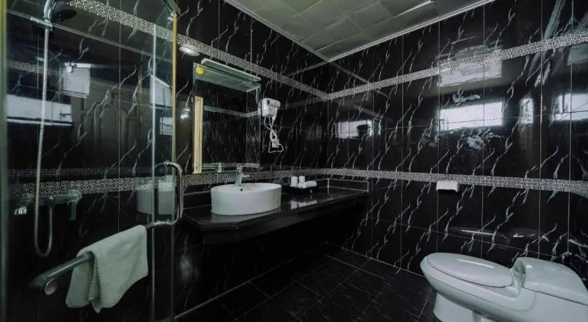 Hoang Long Hotel - Hai Phong City Center