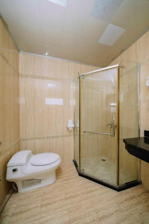 Hoang Long Hotel - Hai Phong City Center