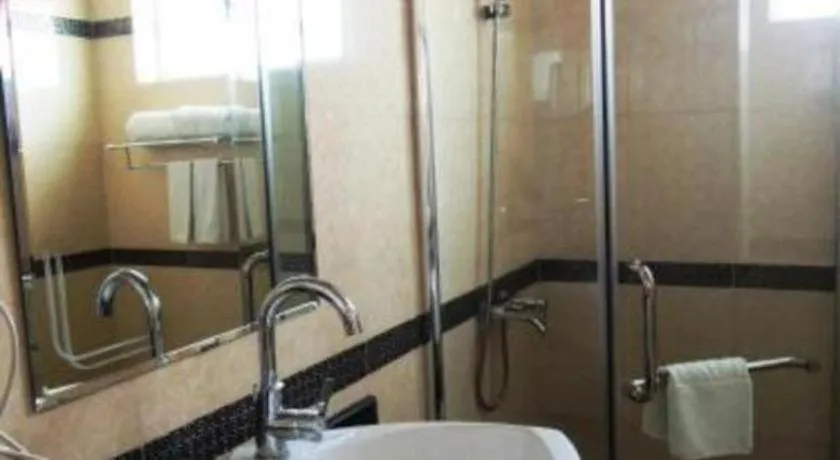 Hoang Long Hotel - Hai Phong City Center