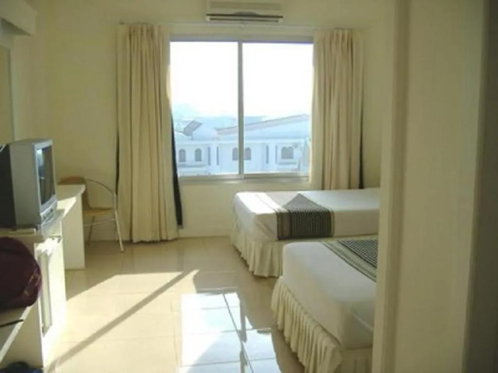 Bed in Seng Aroun Hotel