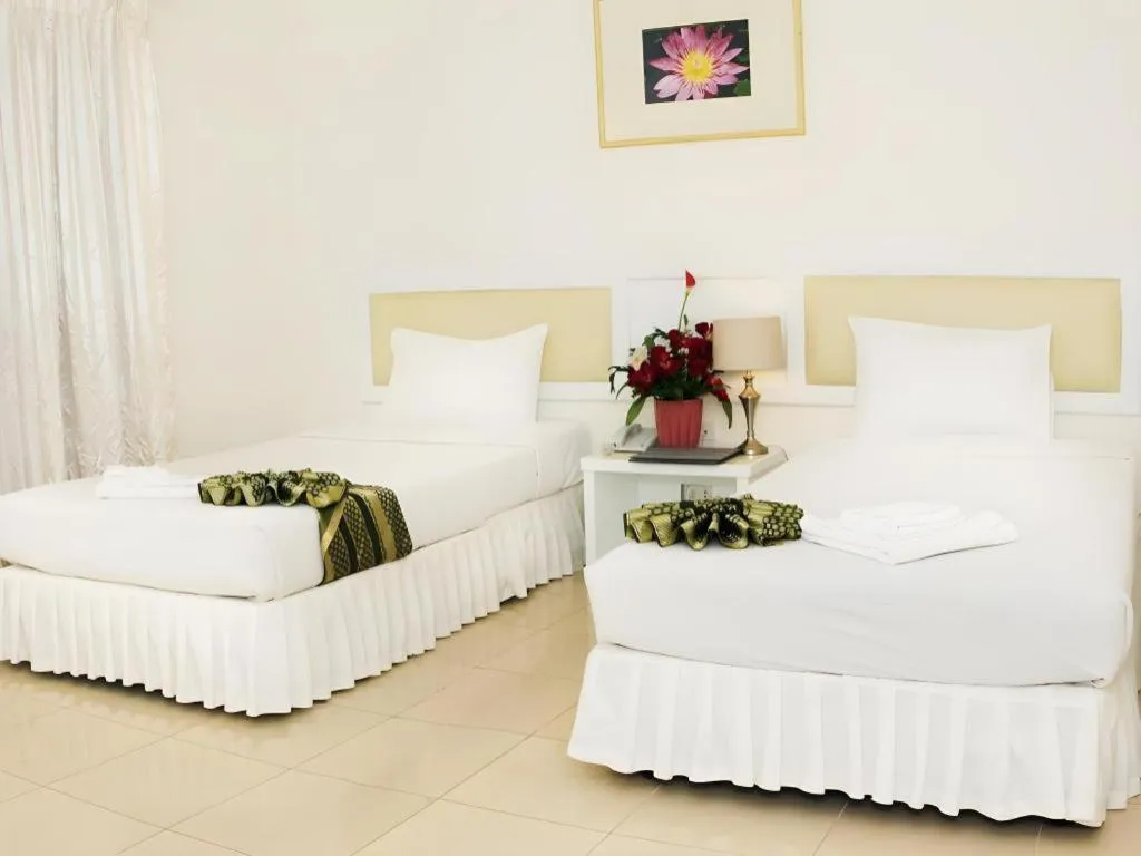 Bed in Seng Aroun Hotel