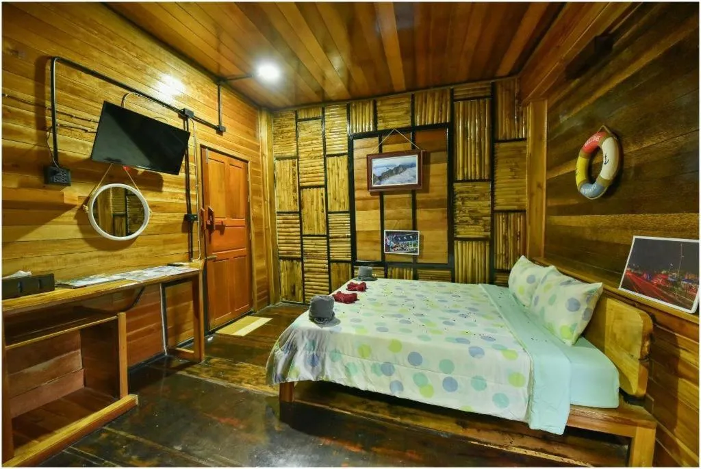 Bed in Tamsabai Resort