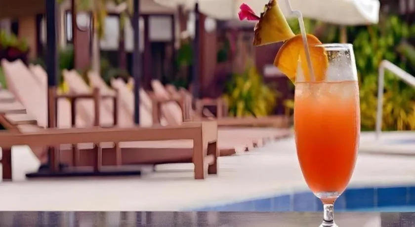 Kahuna Beach Resort and Spa