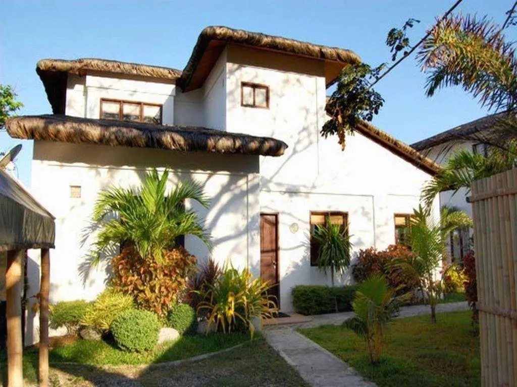 Kahuna Beach Resort and Spa