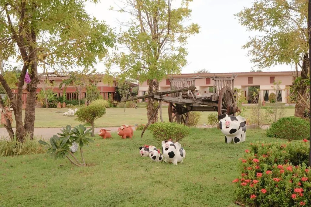 THAISOMBOON BIGHOME RESORT