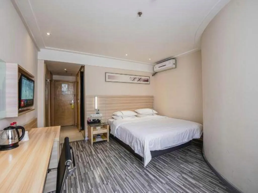 Bed in City Comfort Inn Nanchang Bayi Square Railway Station