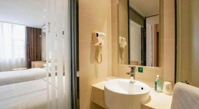 Bed in City Comfort Inn Nanchang Bayi Square Railway Station