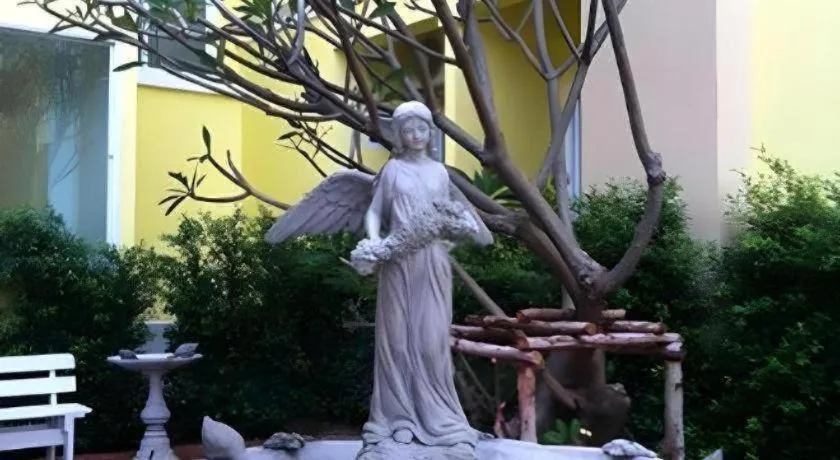 I-Yaris Boutique Resort