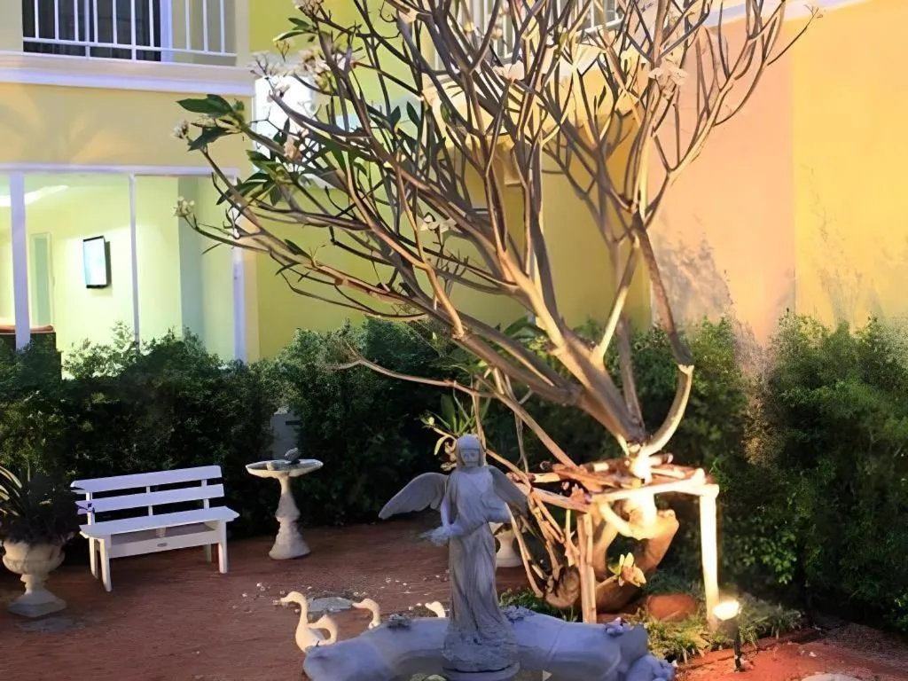 I-Yaris Boutique Resort