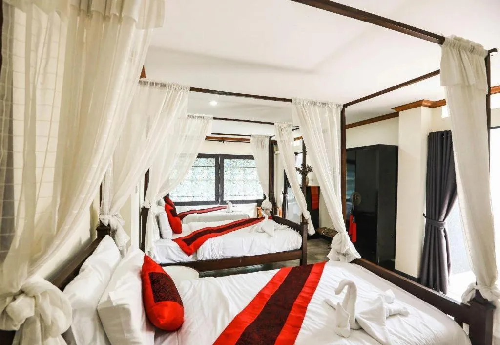 Bed in Sripoom Boutique House