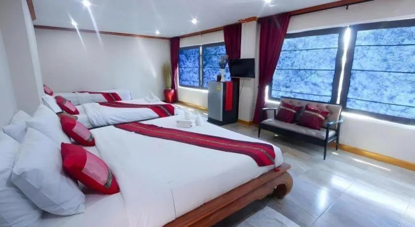 Bed in Sripoom Boutique House