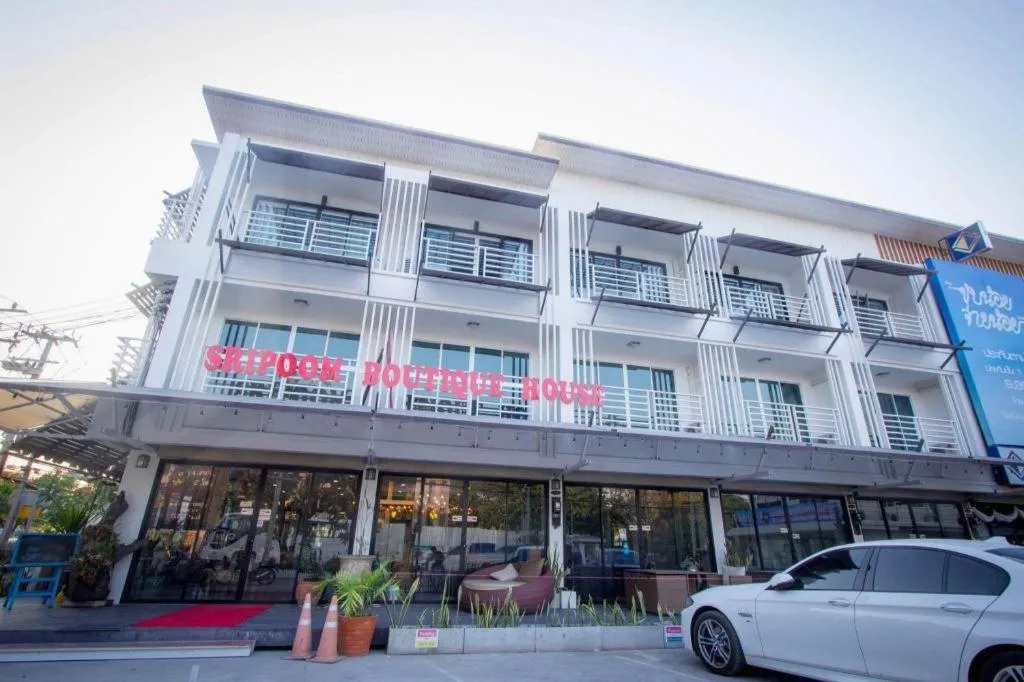 Sripoom Boutique House