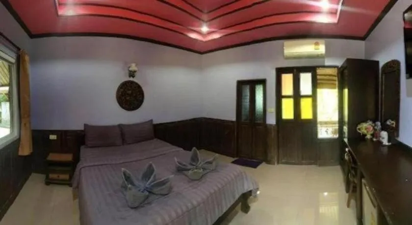 Bed in Wangnamkhao Resort