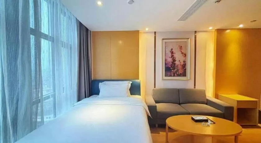 Bed in Lavande Hotel·Dongxing Port