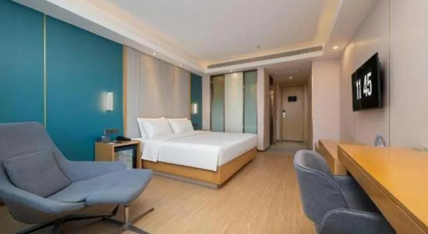 Bed in Lavande Hotel·Dongxing Port