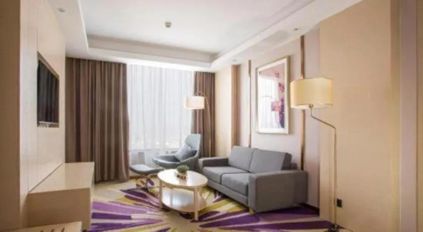 Lavande Hotel·Dongxing Port