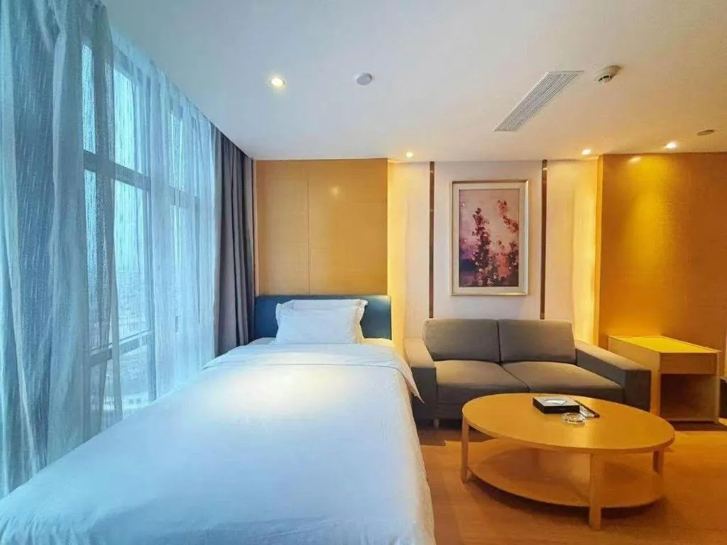 Bed in Lavande Hotel·Dongxing Port