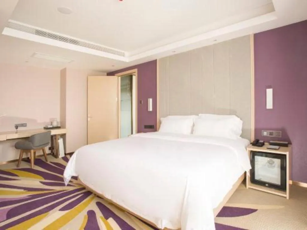 Bed in Lavande Hotel·Dongxing Port