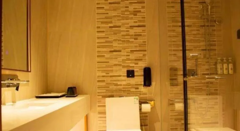 Lavande Hotel·Dongxing Port