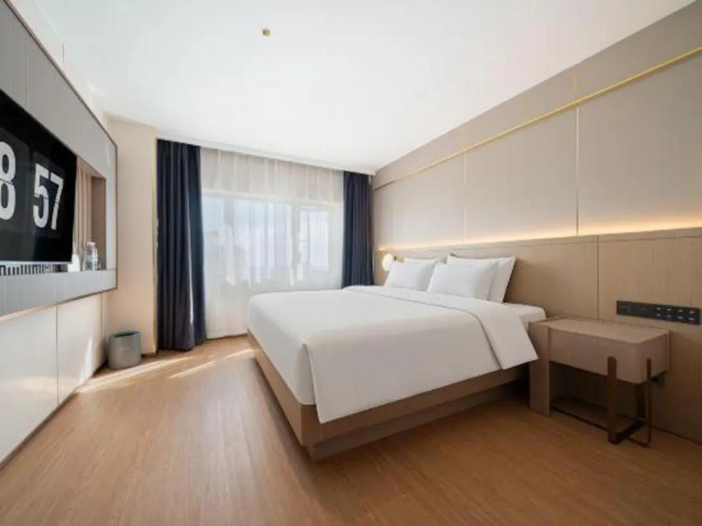 Bed in Lavande Hotel·Dongxing Port