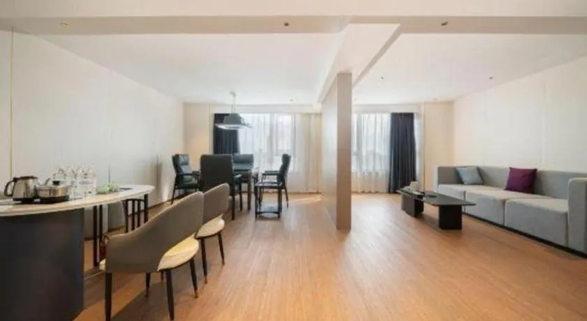 Lavande Hotel·Dongxing Port