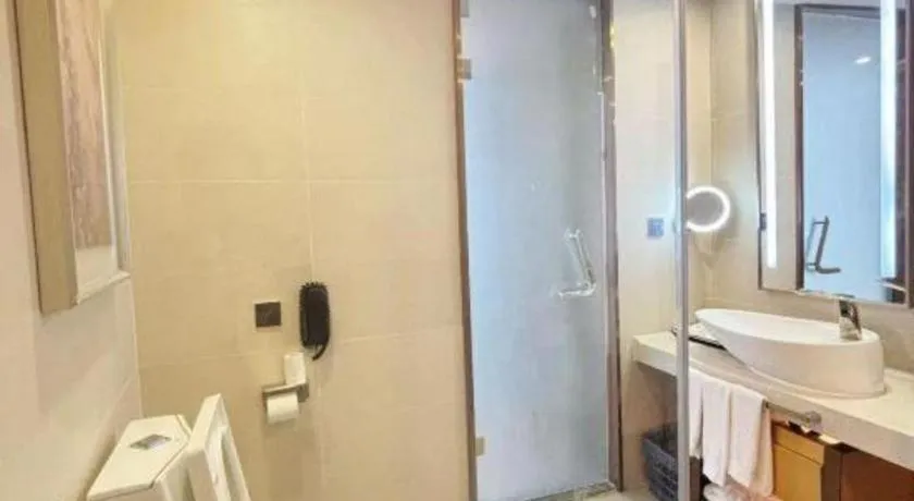 Lavande Hotel·Dongxing Port