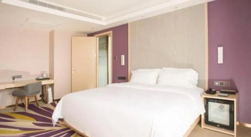 Bed in Lavande Hotel·Dongxing Port