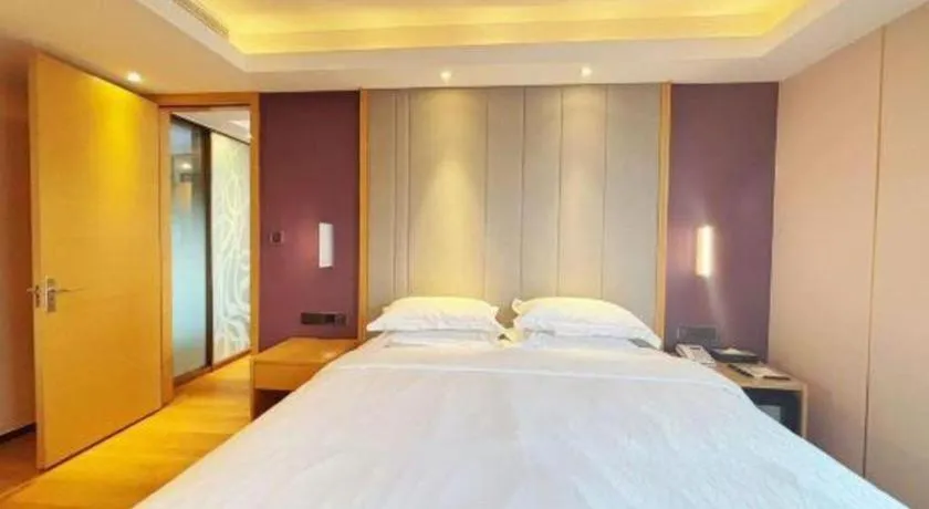Bed in Lavande Hotel·Dongxing Port