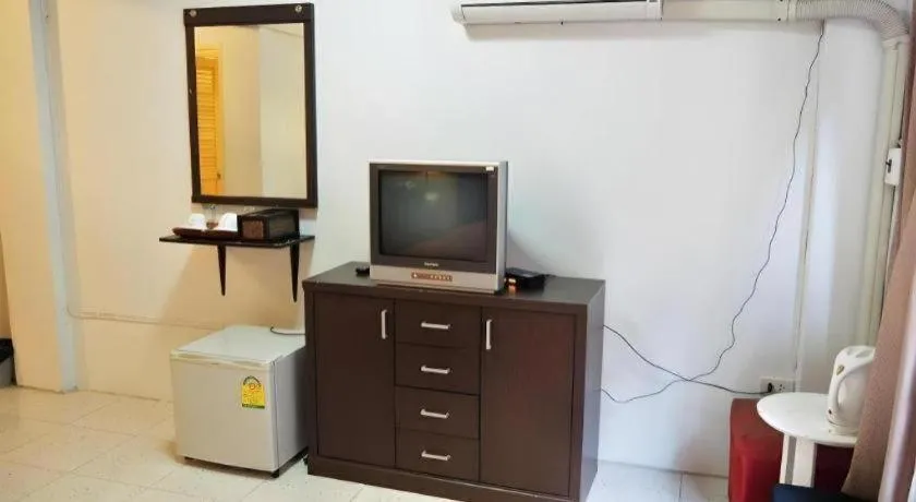 The Boss Sathorn Hotel