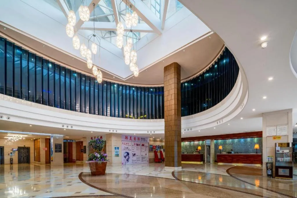 Chinflux Mandarin Hotel