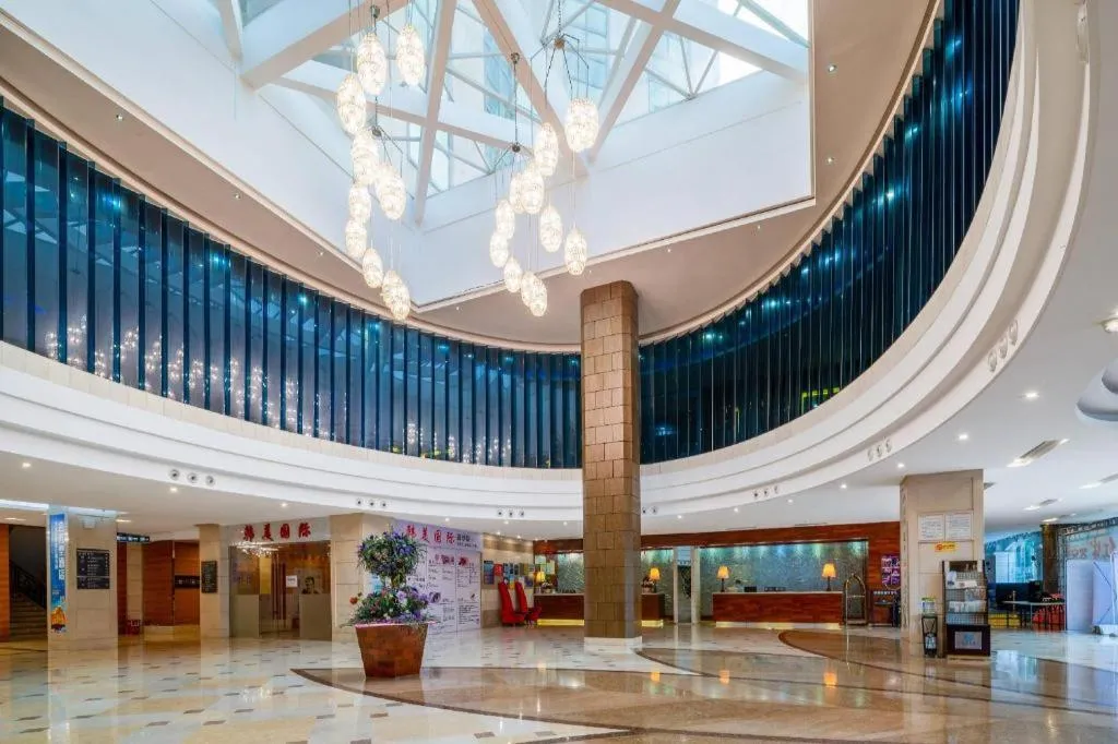 Chinflux Mandarin Hotel