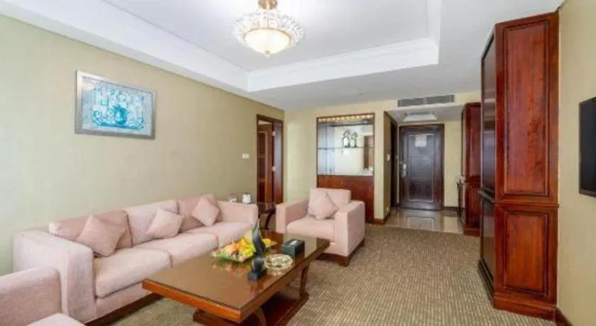 Chinflux Mandarin Hotel